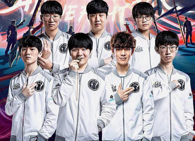 合泳紧密相 合泳紧密相